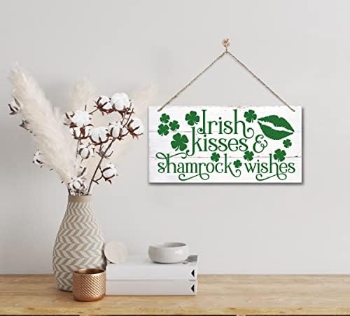 Amuzant de zi Patricks Day Decor din lemn, sărutări irlandeze și Shamrock urări Semn de artă de perete din lemn imprimat, decor semne de casă, semn de lemn cu ușă atârnată, semn irlandez, decor de zi Sf.