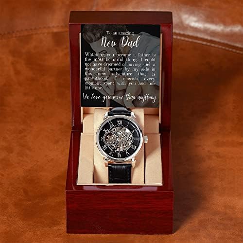 Un cadou de Ziua Tatălui. un cadou de Ziua Tatălui. un cadou de Ziua Tatălui. un mesaj de bijuterii. un ceas de Ziua Tatălui. un ceas de mahon